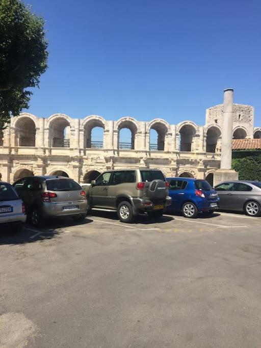 Charmante Petite Maison Donnant Sur Les Arenes Arles Exteriör bild